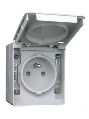 Base de enchufe francesa con protección infantil Efapel serie Estanca 48 IP65