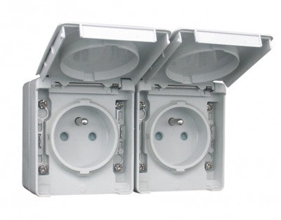 Doble base de enchufe francesa horizontal con protección infantil Efapel serie Estanca 48 IP65