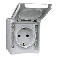 Base de enchufe schuko Efapel serie Estanca 48 IP65