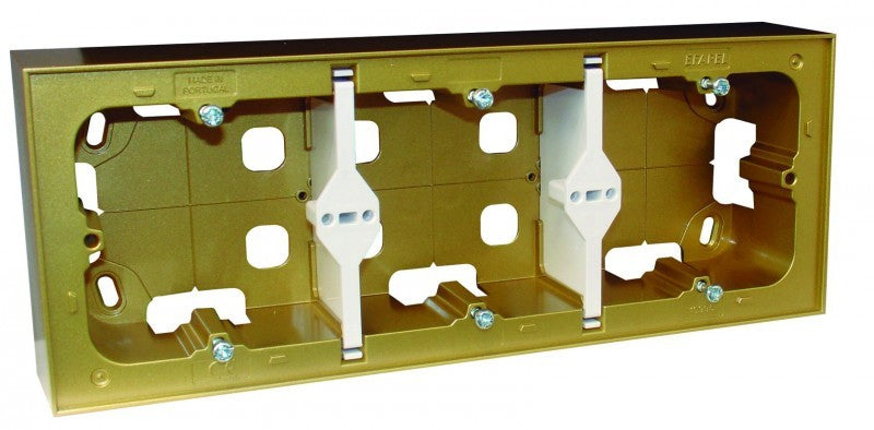 Caja de superficie triple para 3 elementos Logus 90 Efapel
