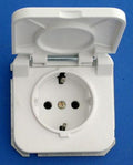 Enchufe schuko estanco IP44 con tapa Ceese serie 800 blanco