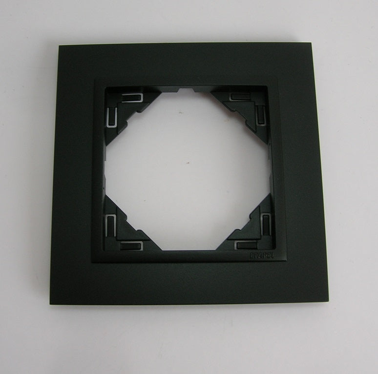 Marco de 1 elemento Logus 90 Animato negro mate Efapel – ref. 90910TRR
