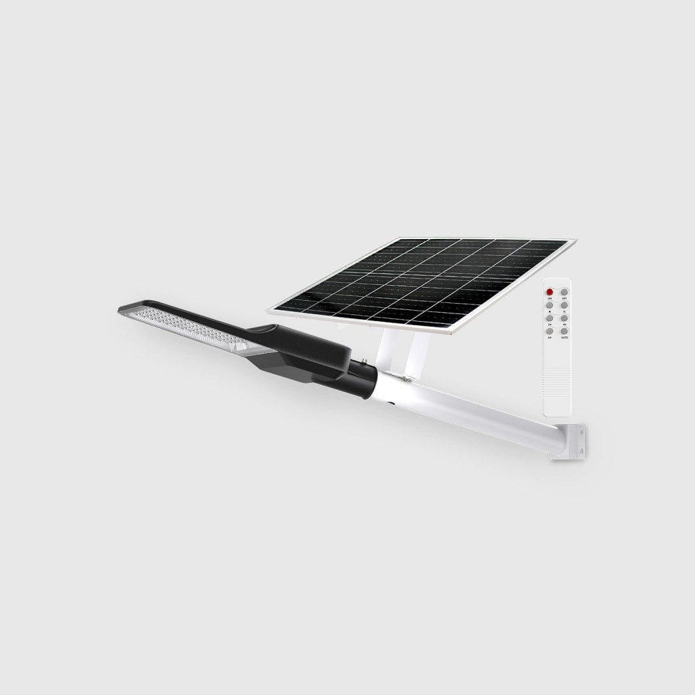 Farola solar LED Advance Pro con mando, de 4.100 o 6.300 lm